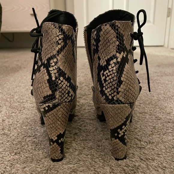 All Saints Heels - Picture 2 of 8